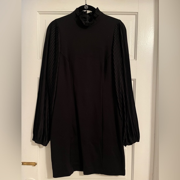 DREW Black Ansel Sheath Dress Size Medium - Picture 10 of 12